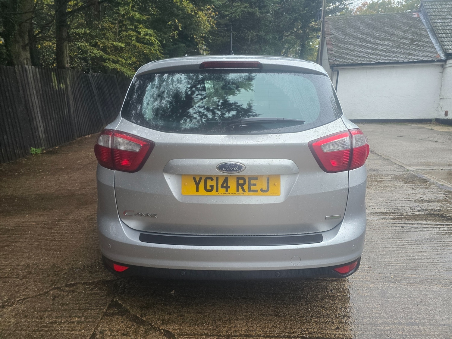 Used Ford C-Max 2014 for sale - 76407769: Photo 3