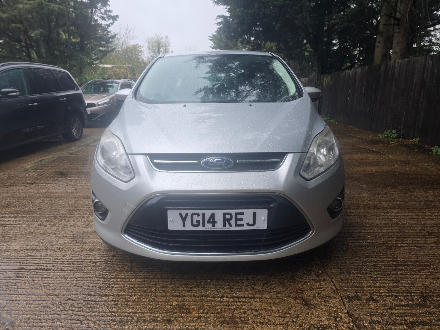 Used Ford C-Max 2014 for sale - 76407769: Photo 6