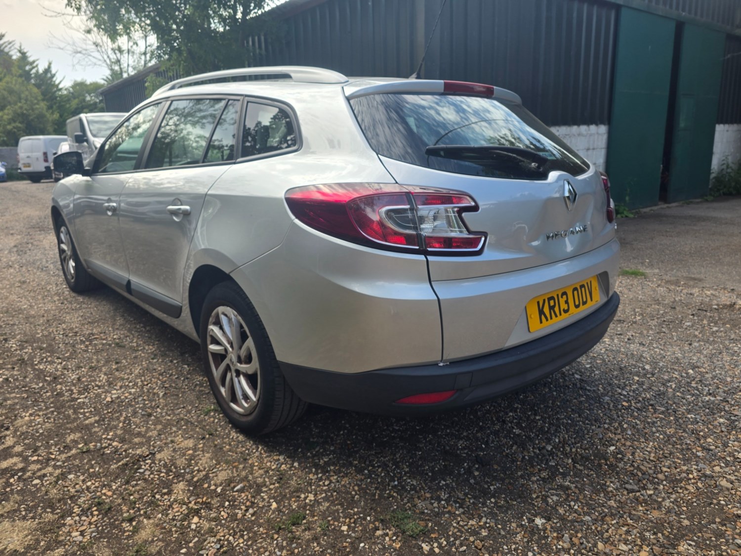Renault Megane 2013 (13) - 1.5 dCi 90 Expression+ 5dr - Image 4