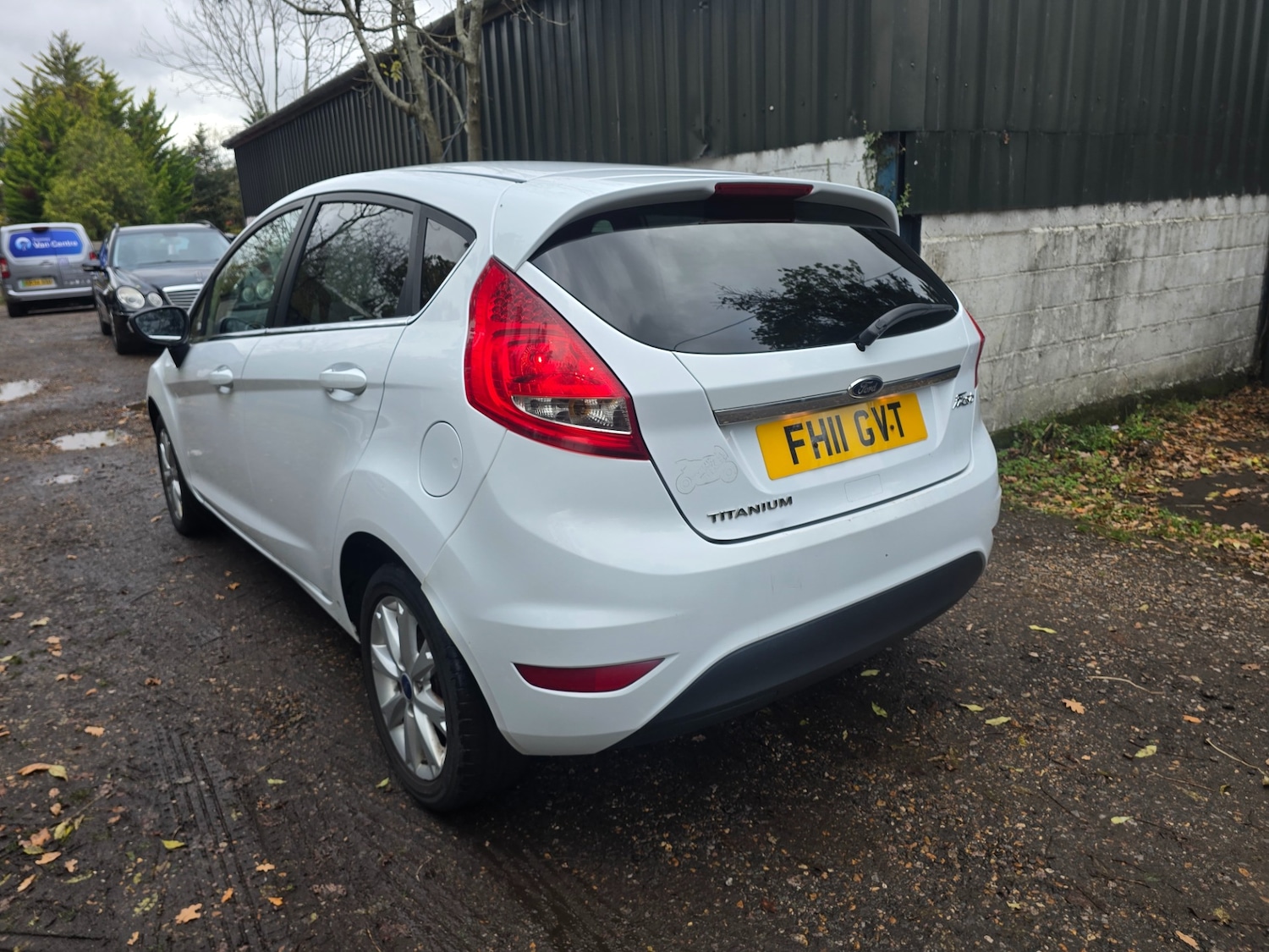 Used Ford Fiesta 2011 for sale - 76455602: Photo 4