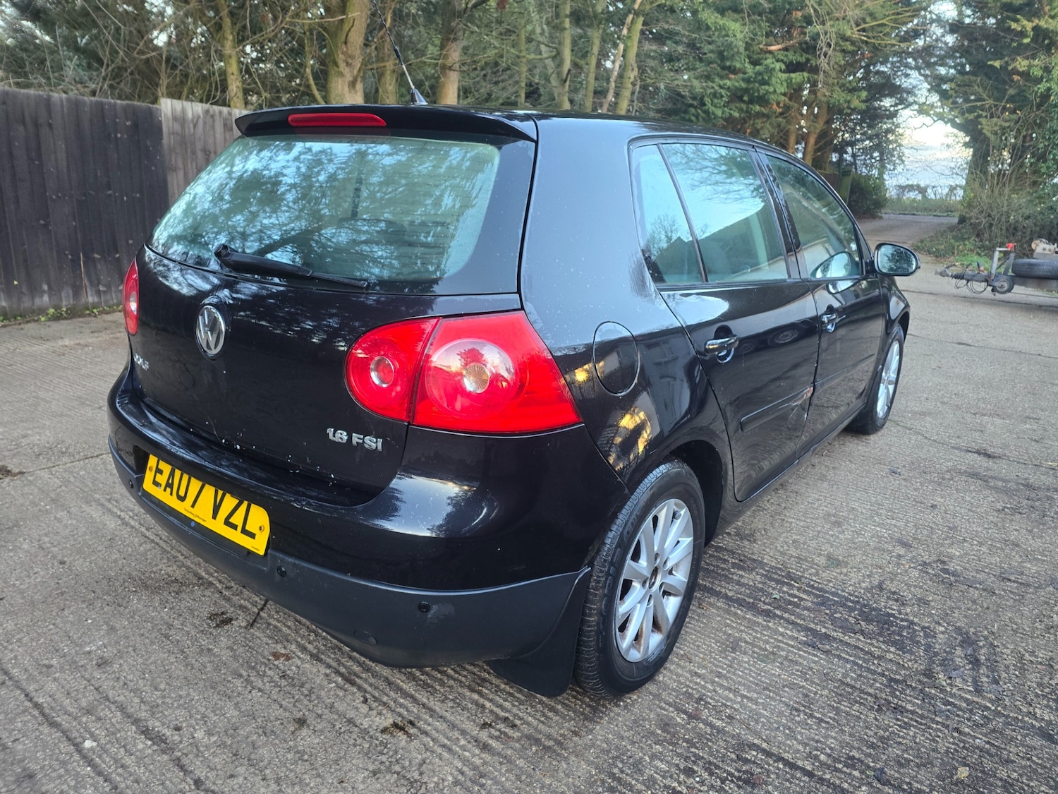 Used Volkswagen Golf 2007 for sale - 76910845: Photo 2