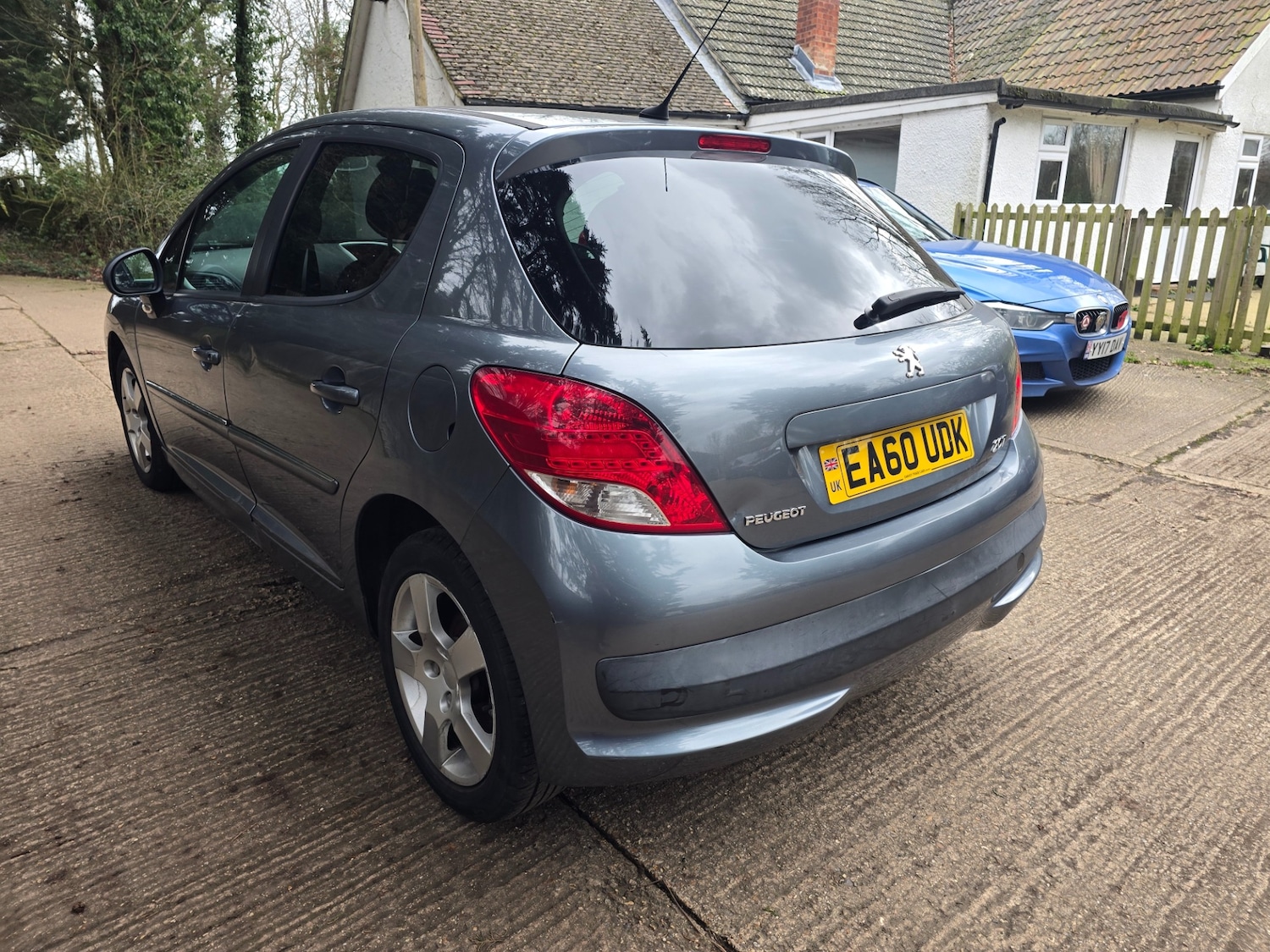 Used Peugeot 207 2010 for sale - 77641081: Photo 4