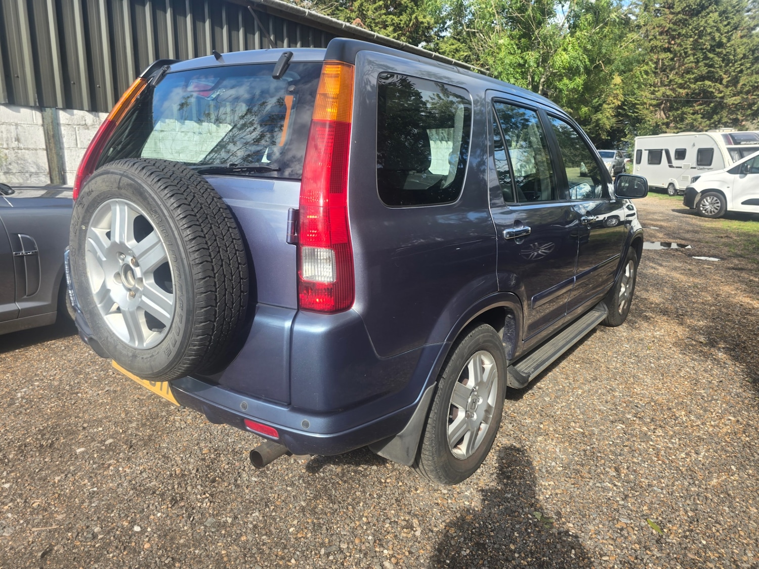 Used Honda CR-V 2003 for sale - 75731351: Photo 2