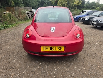 Used Volkswagen Beetle 2006 for sale - 75625573: Photo