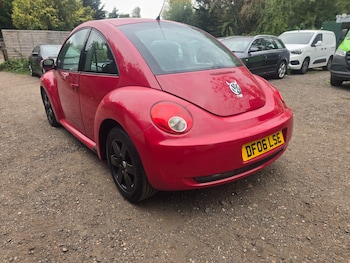 Used Volkswagen Beetle 2006 for sale - 75625573: Photo