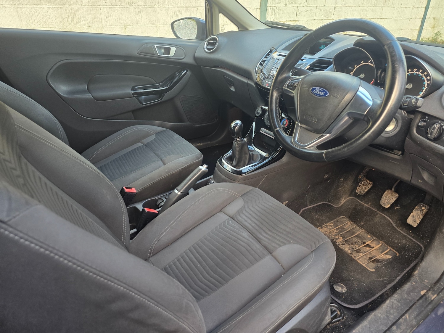 Used Ford Fiesta 2015 for sale - 77001608: Photo 7