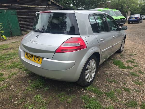 Used Renault Megane 2008 for sale - 75398073: Photo 2