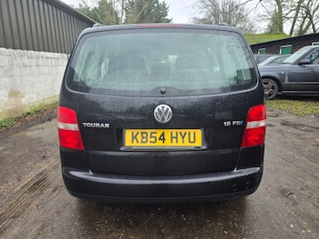 Used Volkswagen Touran 2004 for sale - 77272623: Photo
