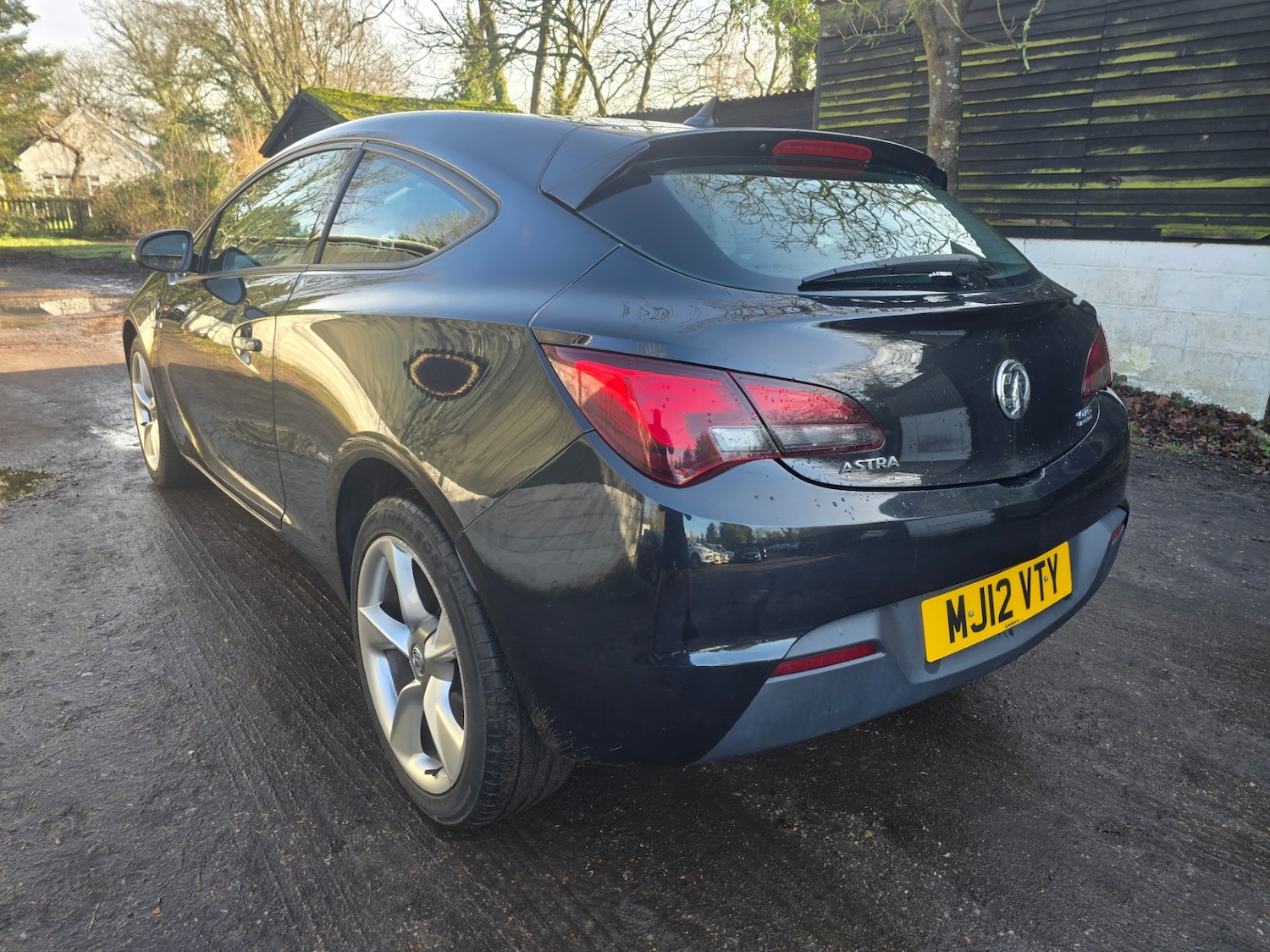 Used Vauxhall Astra GTC 2012 for sale - 77350776: Photo 4