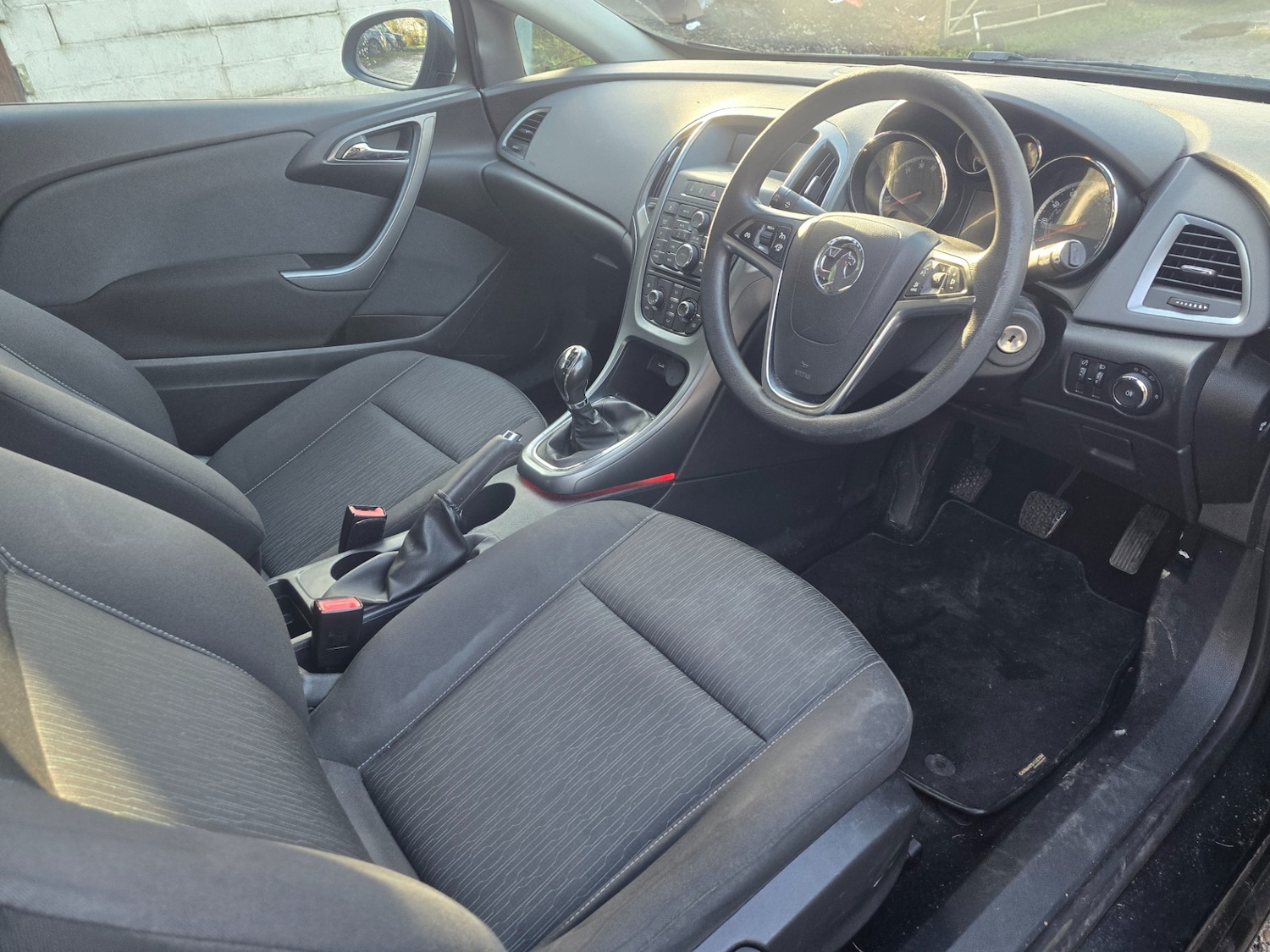 Used Vauxhall Astra GTC 2012 for sale - 77350776: Photo 7