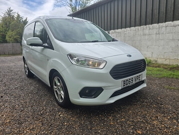 Ford - Transit Courier