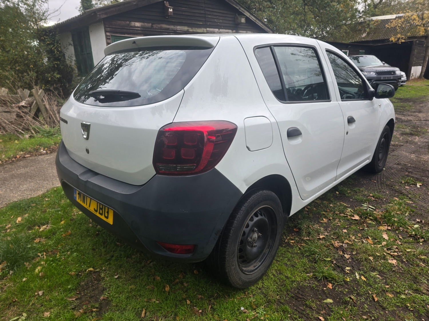 Used Dacia Sandero 2017 for sale - 76396848: Photo 2
