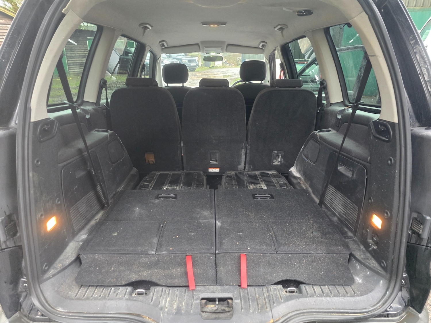 Used Ford Galaxy 2012 for sale - 77303352: Photo 8