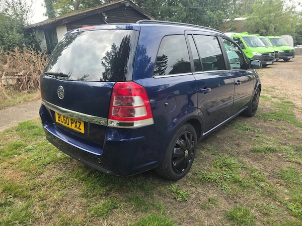 Used Vauxhall Zafira 2011 for sale - 76225171: Photo 2