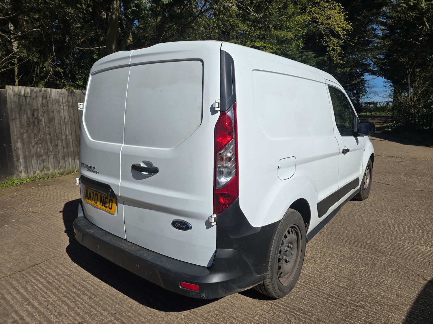 Used Ford Transit Connect 2020 for sale - 77981136: Photo 2