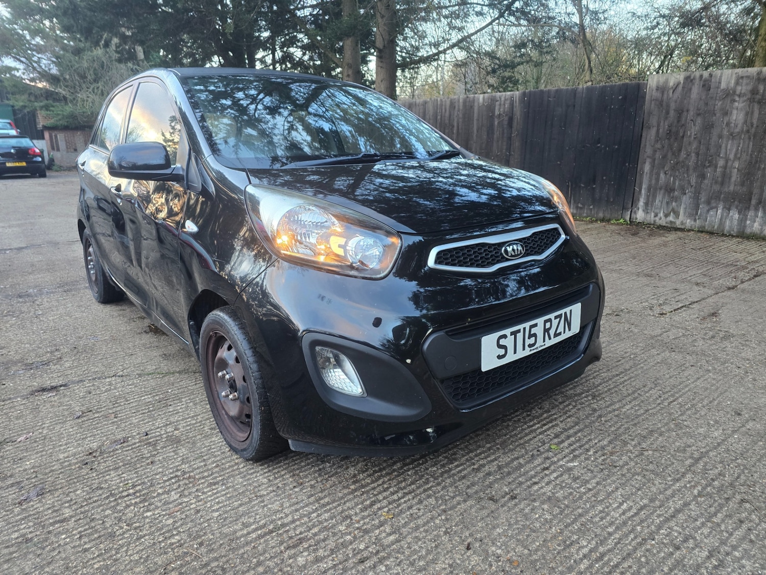 Used Kia Picanto 2015 for sale - 76910848: Photo 1