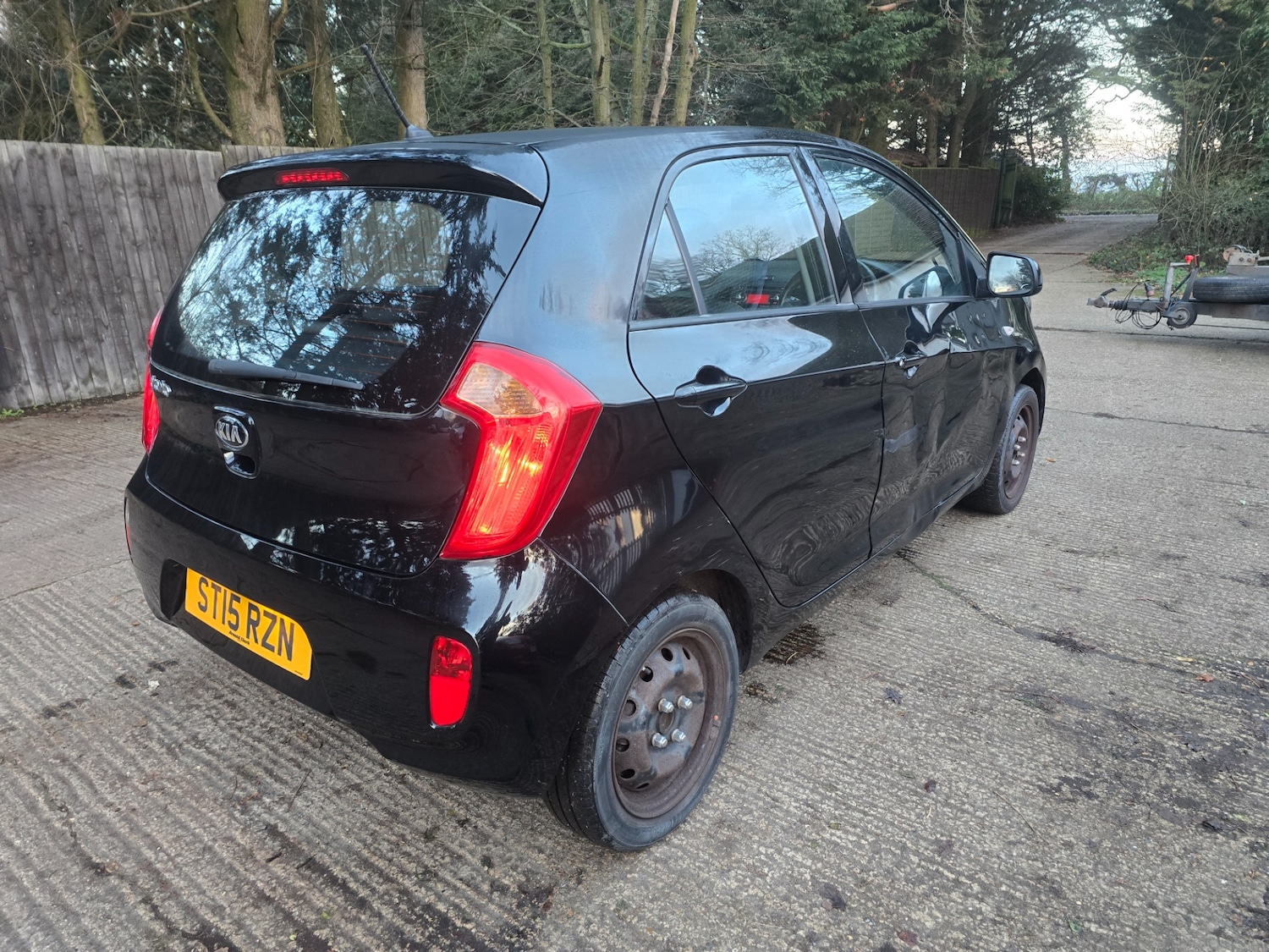 Used Kia Picanto 2015 for sale - 76910848: Photo 2