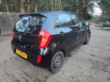 Used Kia Picanto 2015 for sale - 76910848: Photo