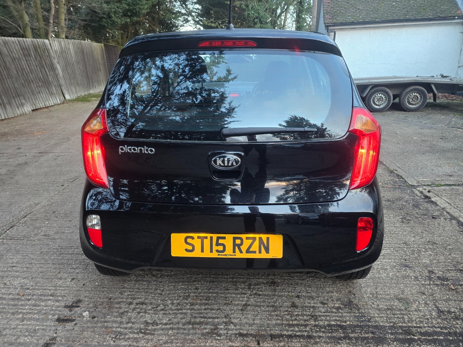 Used Kia Picanto 2015 for sale - 76910848: Photo 3