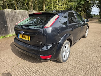 Used Ford Focus 2011 for sale - 77873633: Photo