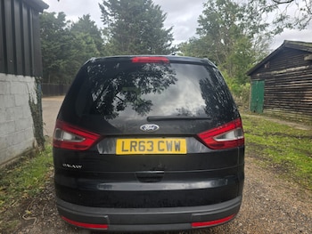 Used Ford Galaxy 2013 for sale - 76174298: Photo 3