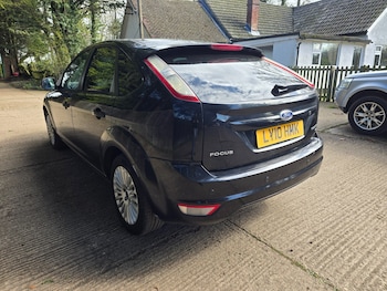 Used Ford Focus 2010 for sale - 78018106: Photo