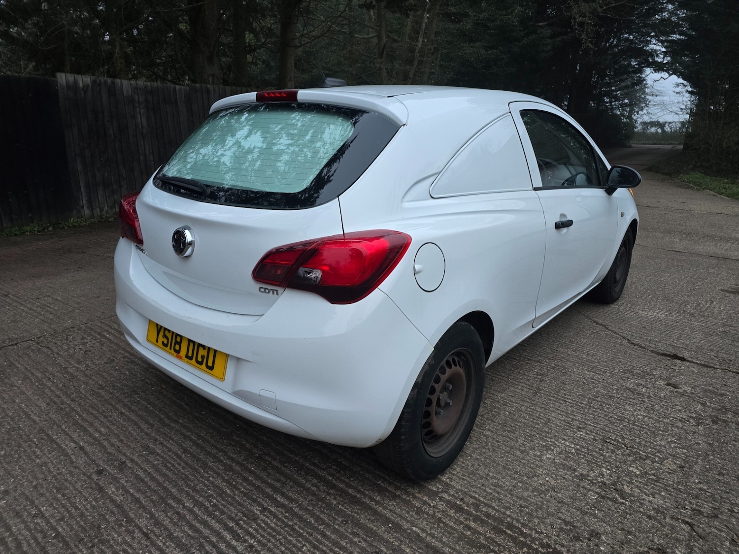 Used Vauxhall Corsa 2018 for sale - 77750097: Photo 2