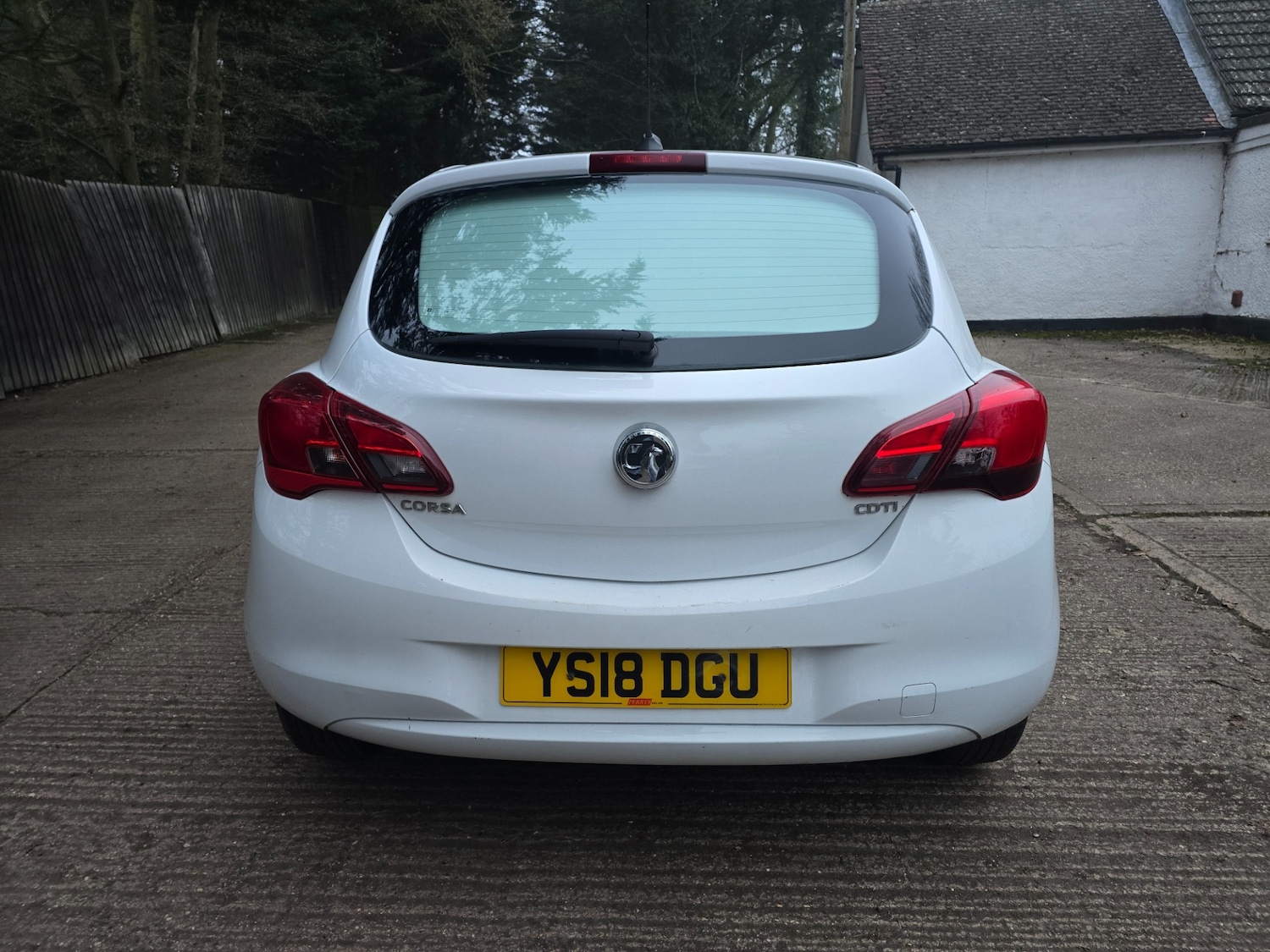 Used Vauxhall Corsa 2018 for sale - 77750097: Photo 3