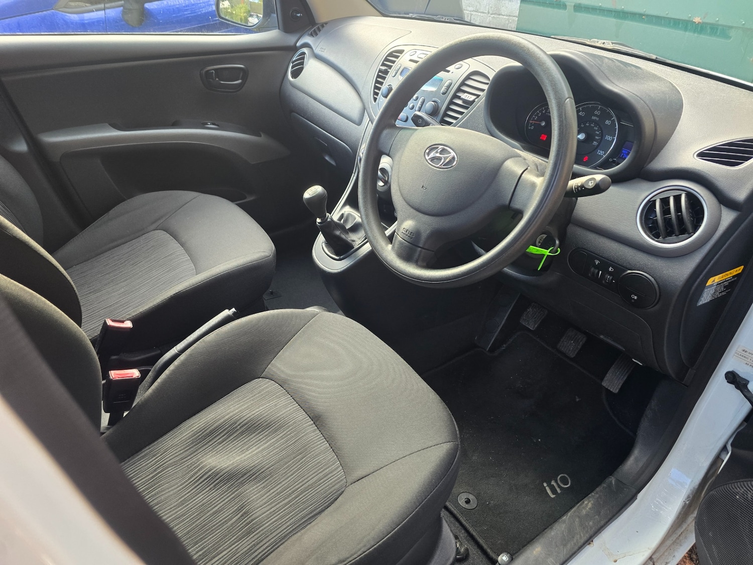 Used Hyundai i10 2011 for sale - 76831291: Photo 7