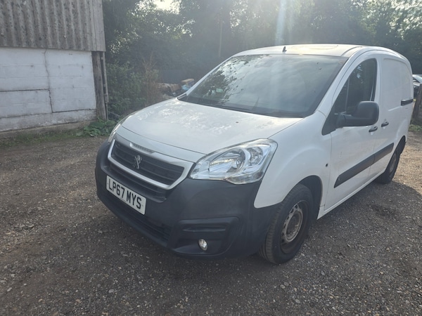 Used Peugeot Partner 2018 for sale - 76058252: Photo 5