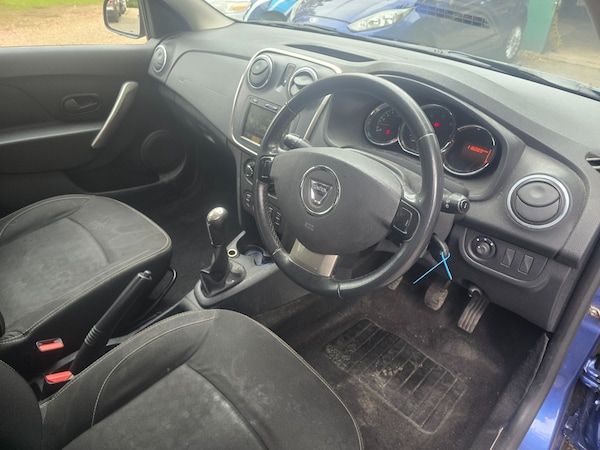 Used Dacia Sandero 2013 for sale - 76302171: Photo 7