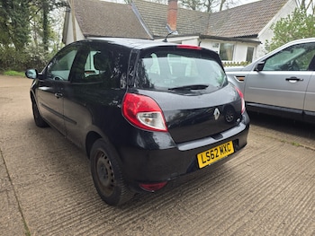 Used Renault Clio 2012 for sale - 78070248: Photo