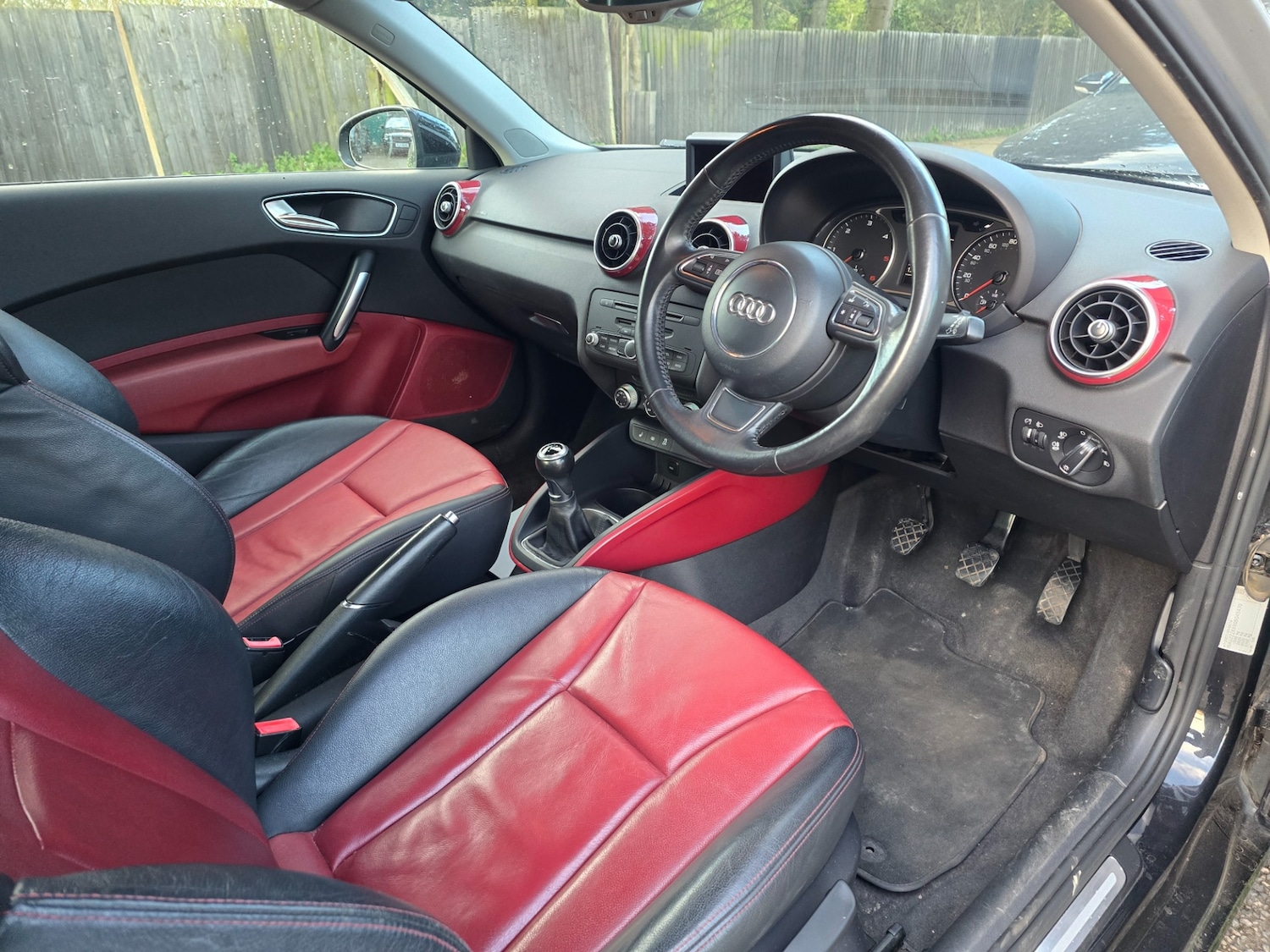 Used Audi A1 2011 for sale - 78018016: Photo 7