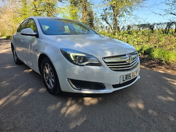 Vauxhall Insignia feature image