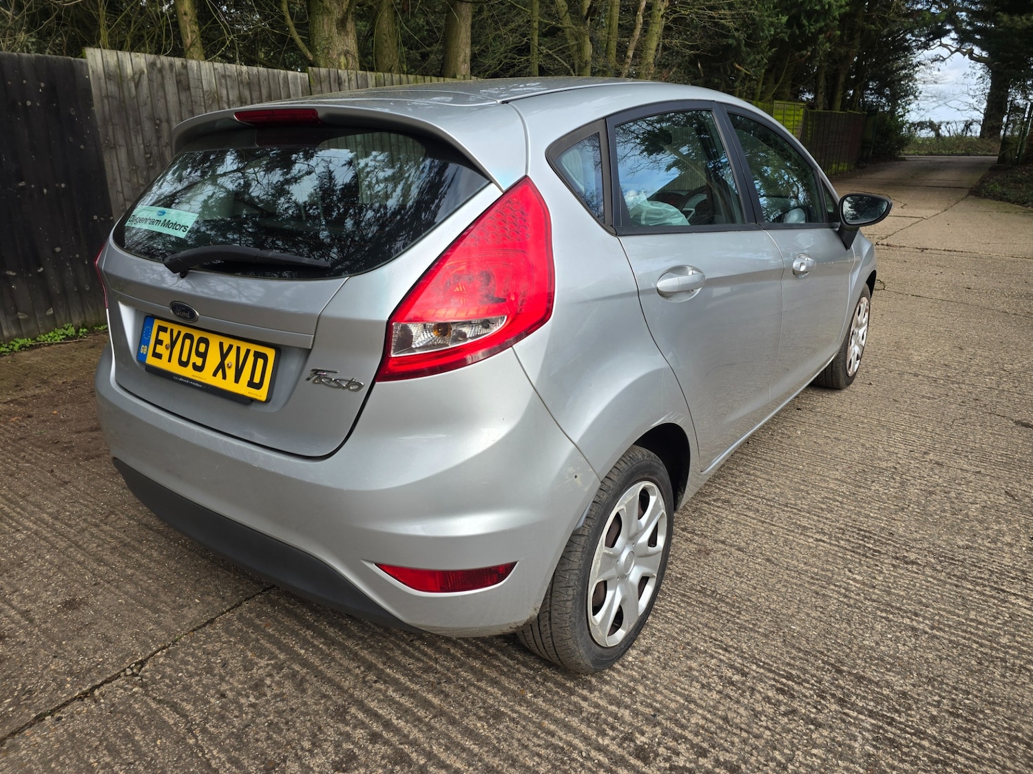 Used Ford Fiesta 2009 for sale - 77641633: Photo 2