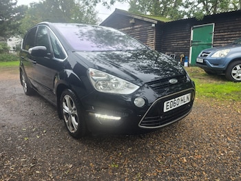 2010 (60) - 2.0 TDCi 140 Titanium 5dr