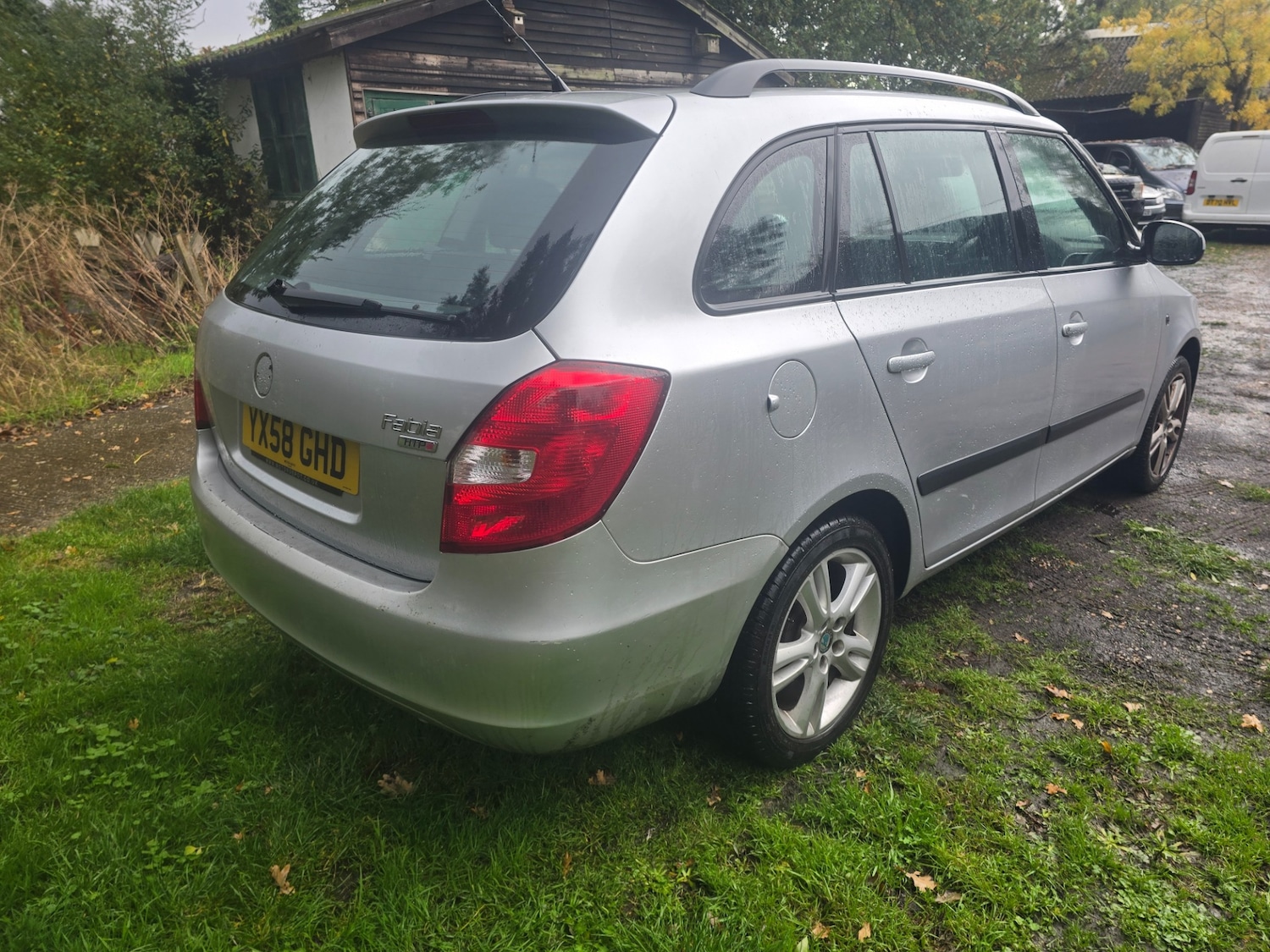 Used Skoda Fabia 2008 for sale - 76321709: Photo 2