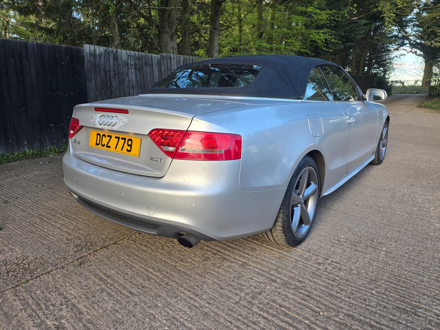 Used Audi A5 2009 for sale - 78031336: Photo 2
