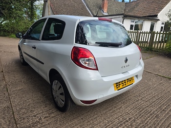 Used Renault Clio 2009 for sale - 78242648: Photo