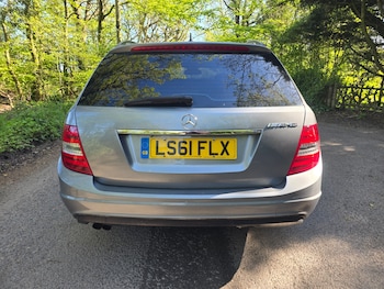 Used Mercedes-Benz C Class 2011 for sale - 78344203: Photo