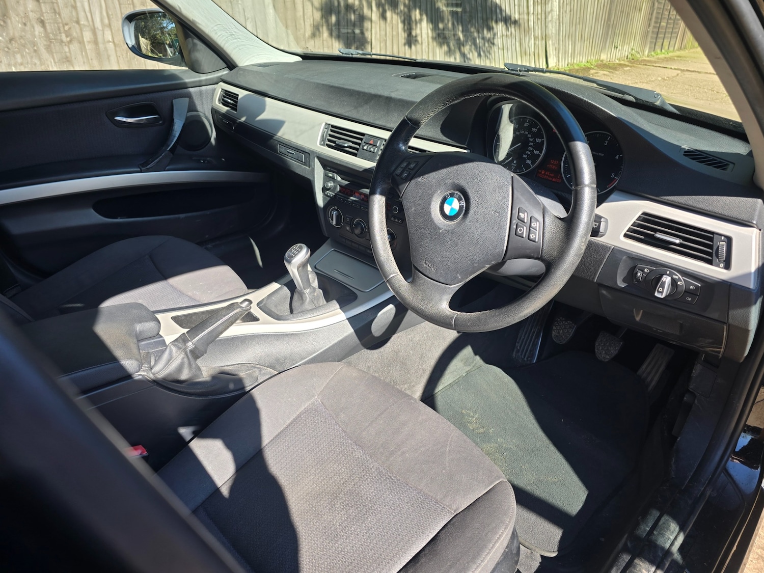 Used BMW 3 Series 2010 for sale - 77937601: Photo 7