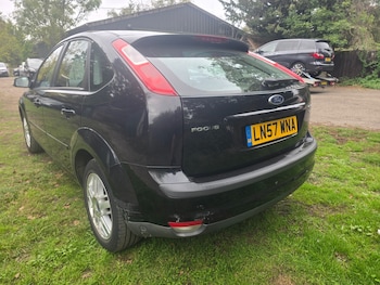 Used Ford Focus 2007 for sale - 76302141: Photo 4