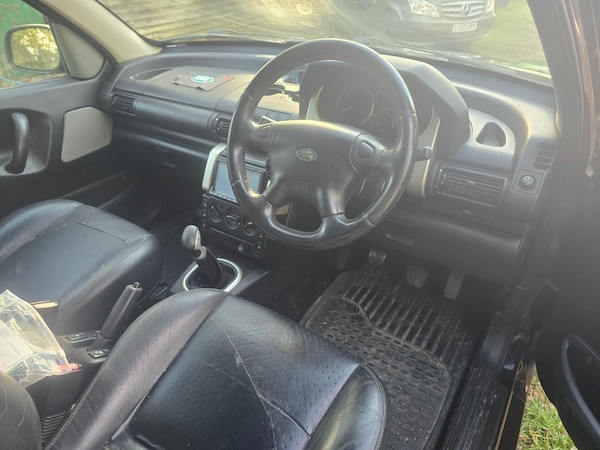Used Land Rover Freelander 2004 for sale - 76225160: Photo 6