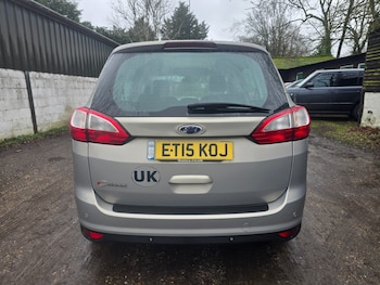 Used Ford Grand C-Max 2015 for sale - 77208600: Photo