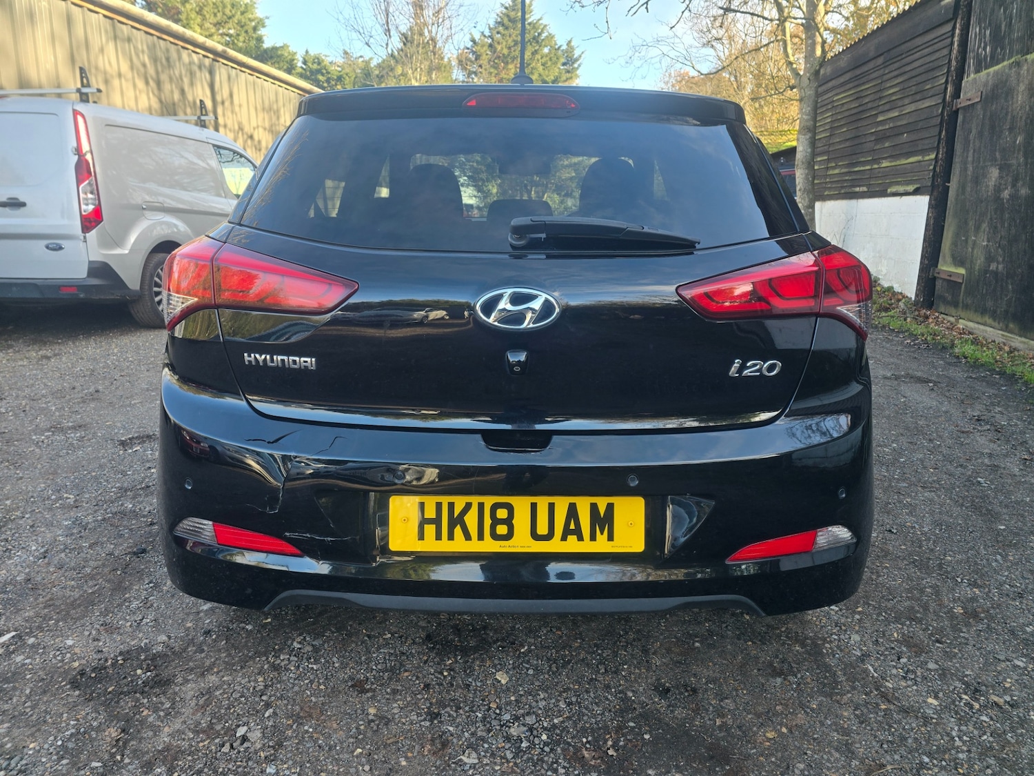 Used Hyundai i20 2018 for sale - 76637873: Photo 3