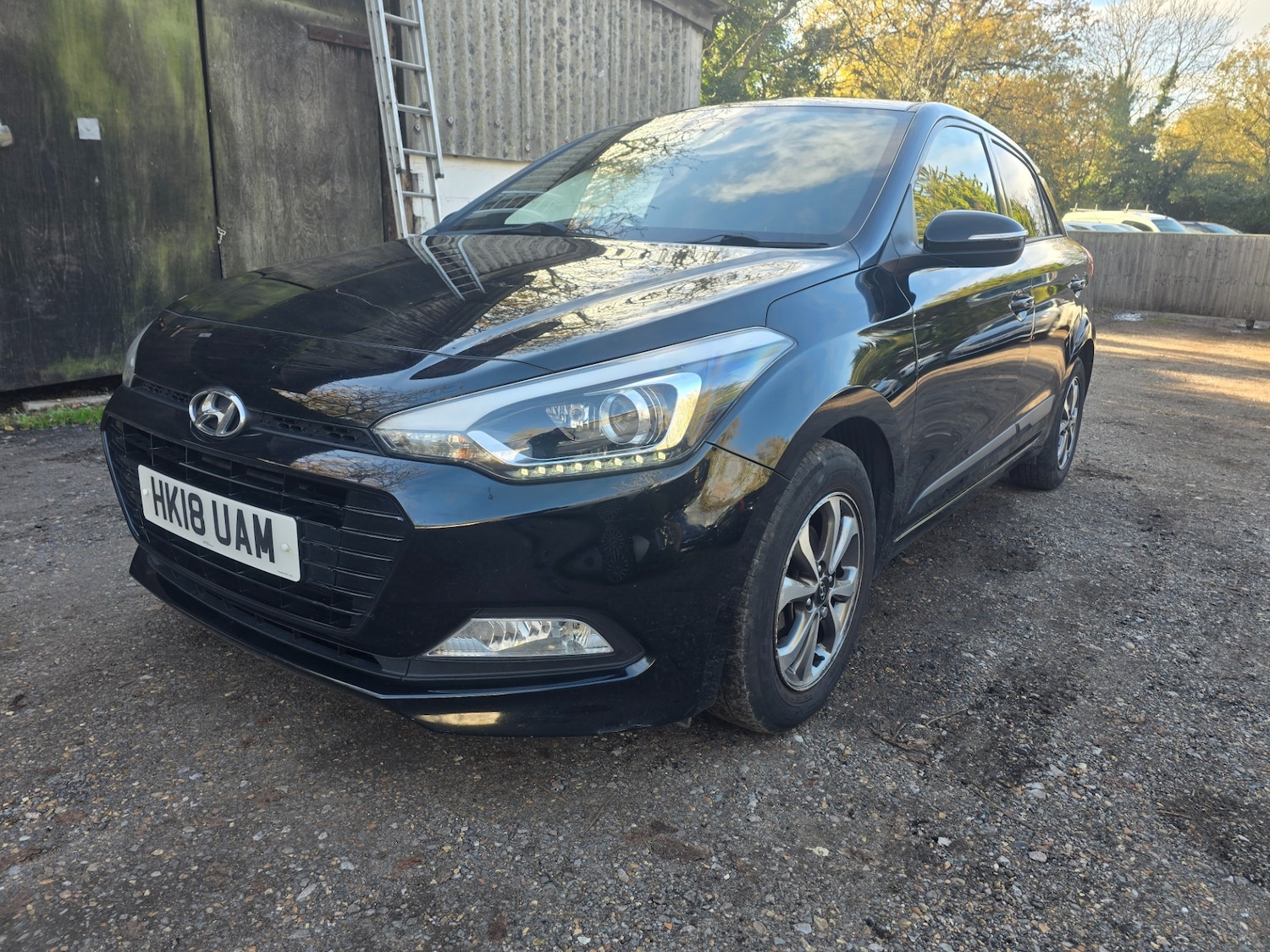 Used Hyundai i20 2018 for sale - 76637873: Photo 5