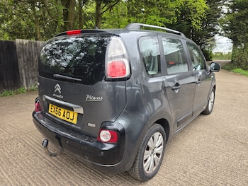 Used Citroen C3 Picasso 2016 for sale - 78155475: Photo