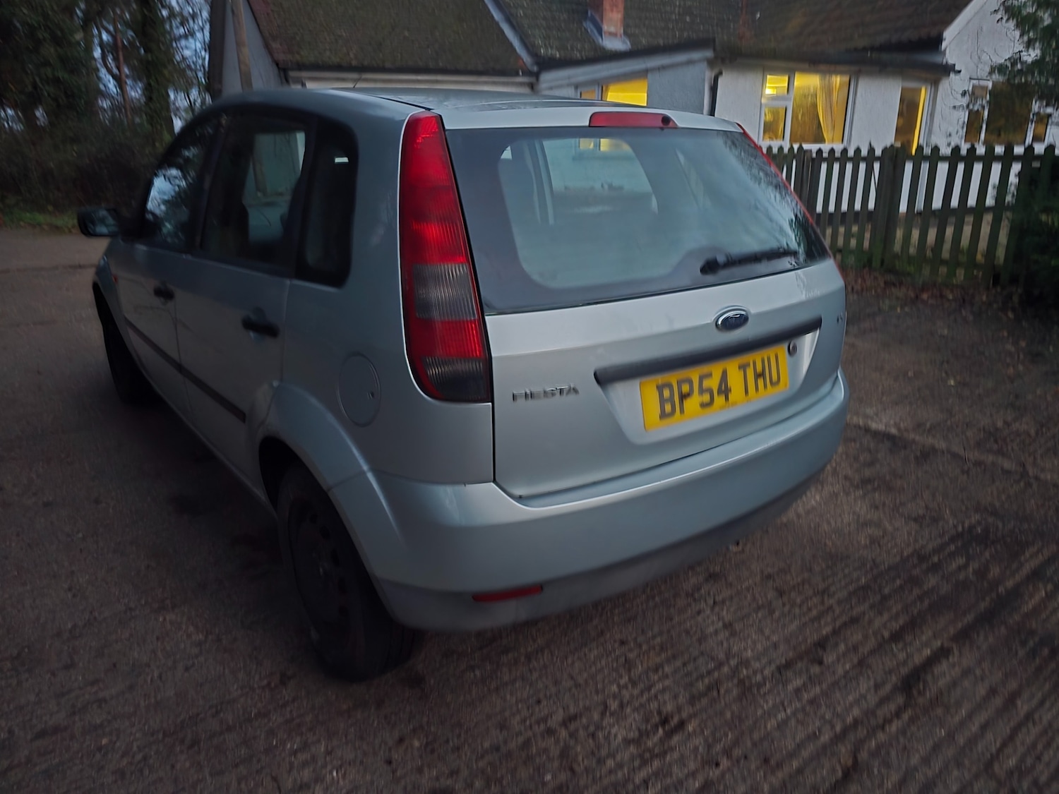 Used Ford Fiesta 2005 for sale - 76911319: Photo 4