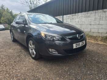 2011 (11) - 1.4i 16V SRi 5dr