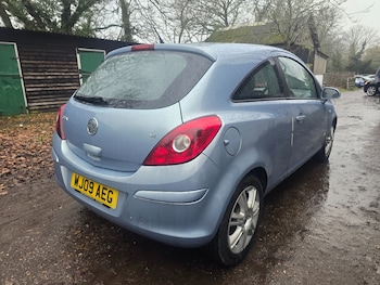 Used Vauxhall Corsa 2009 for sale - 76980072: Photo